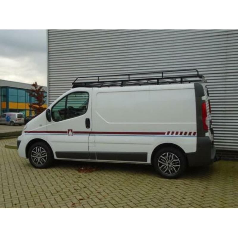 Renault Trafic 2.0 dCi T27 L1H1 ..AIRCO..CRUISE CONTR..NAVIG