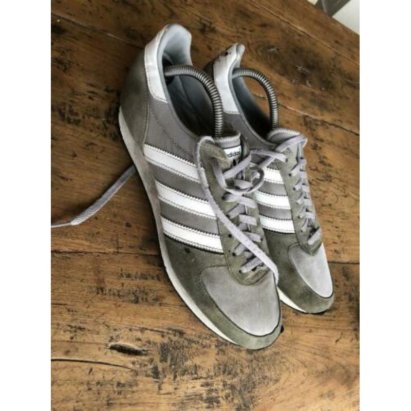 Grijze adidas sneakers maat 43