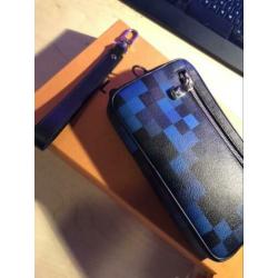 Louis Vuitton Clutch bag