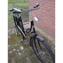 Goede nette oma-damesfiets 28 inch gebruiksklaar !!!!!