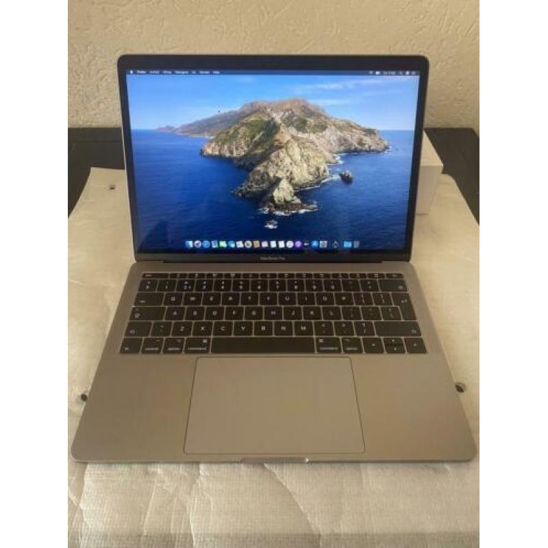 MacBook Pro 13” Retina 08-2019 13 Laadcycli Garantie