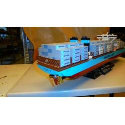 lego 10241 Maersk container schip Mc Kinney Moller