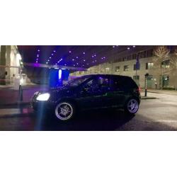 Volkswagen Golf 1.4 FSI 66KW 3D 2005 Zwart