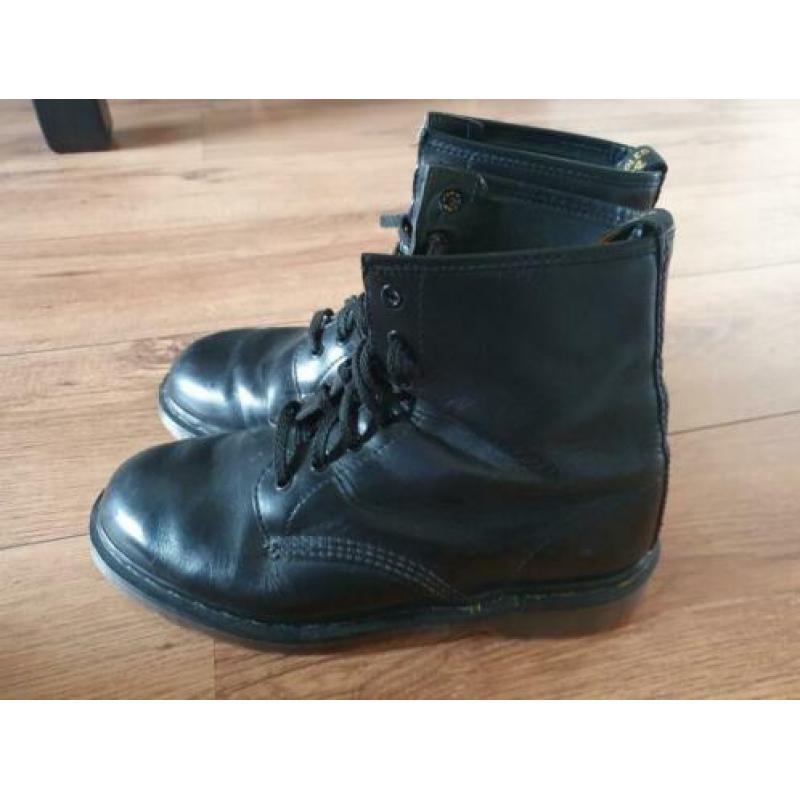 Dr martens maat 42.