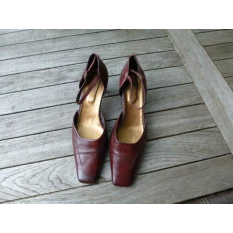 Mooie LINEA ZETA pumps maat 39