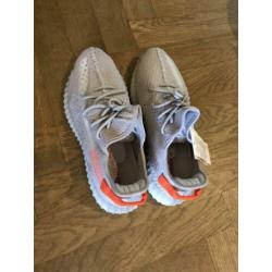 Adidas Yeezy Boost 350 V2 maat 45 1/3