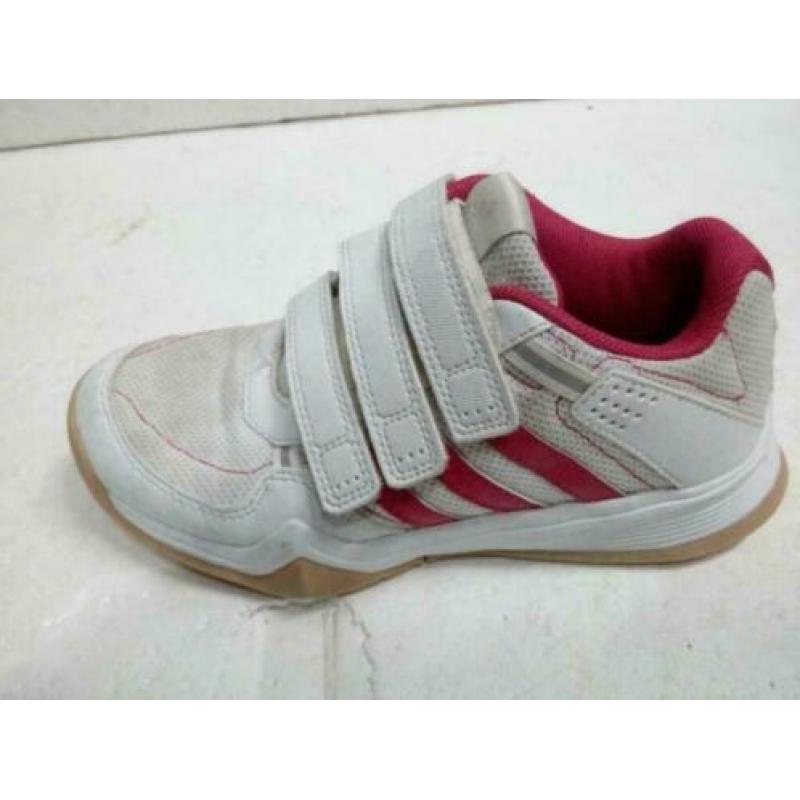 Adidas meisjesschoenen maat 32