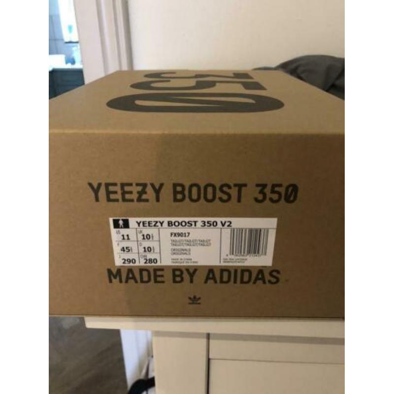 Adidas Yeezy Boost 350 V2 maat 45 1/3