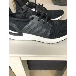 Adidas Ultraboost 19 44 2/3