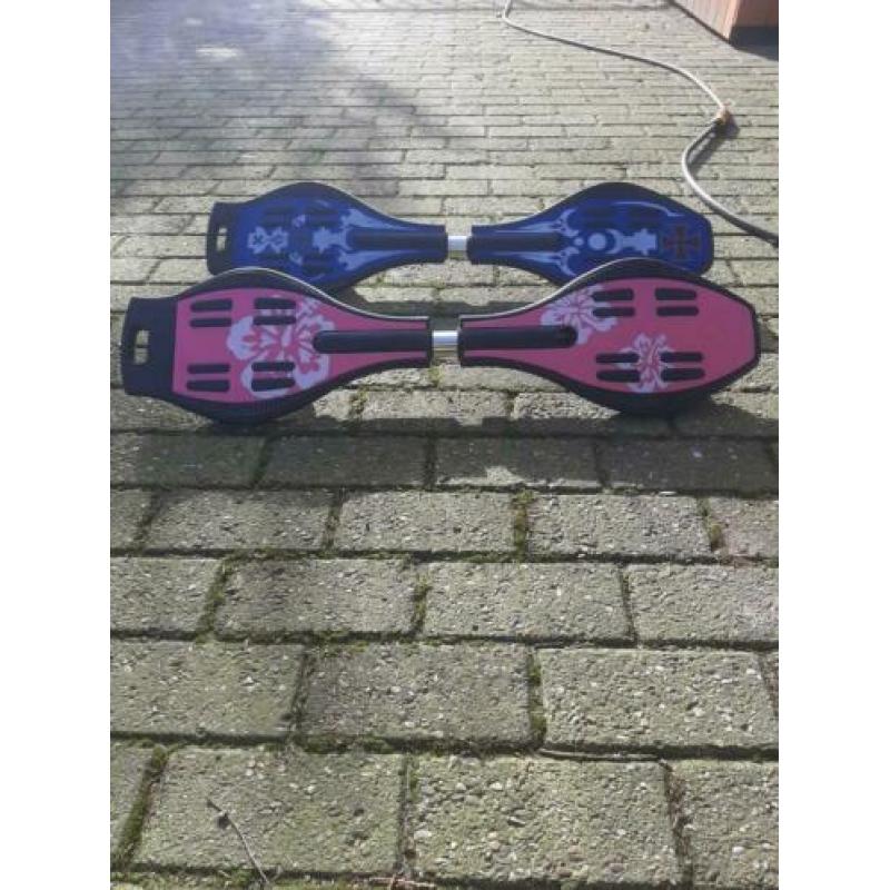 Twee wave boards te koop, € 10,- per stuk ripstick waveboard