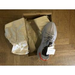 Adidas Yeezy Boost 350 V2 maat 45 1/3