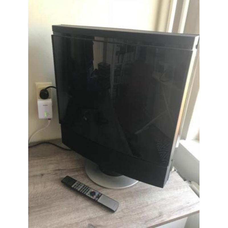 Bang & Olufsen Beovision MX4000 met Beo 4 afstandsbediening