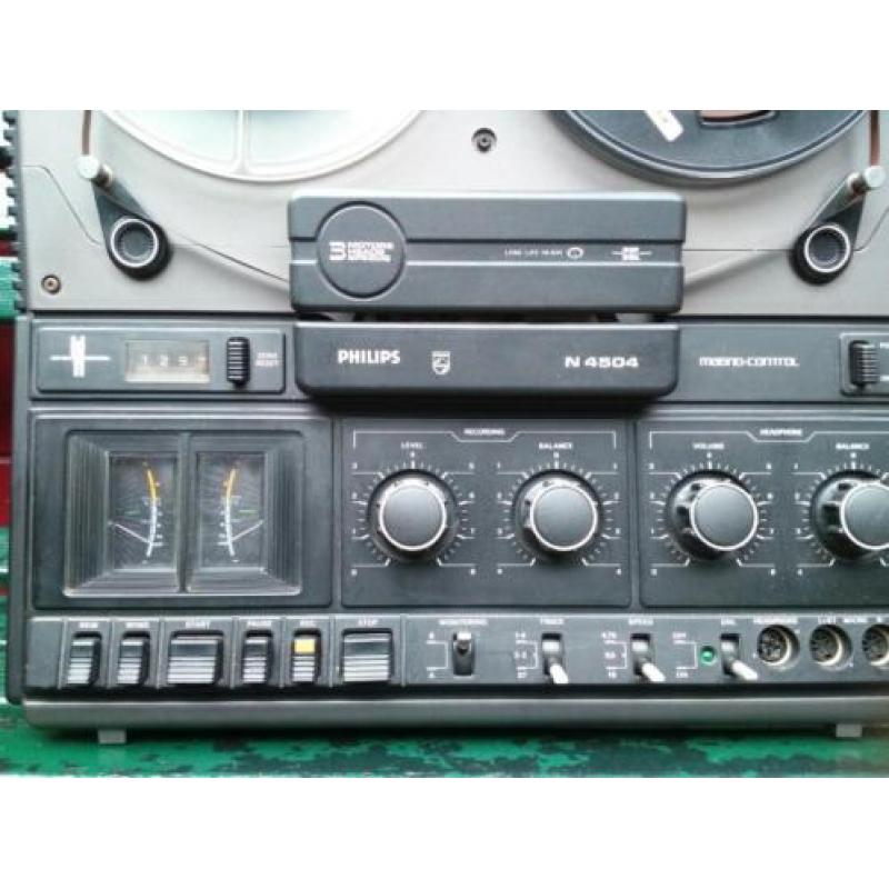 Philips tape deck N4504