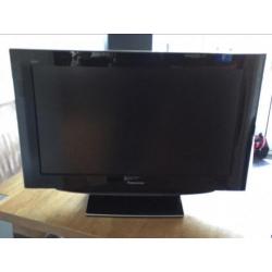 Panasonic 32 inch LCD FULL HD TV