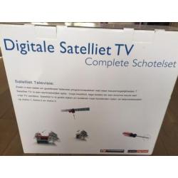 Digitale tv schotelset voor op de camping of thuis