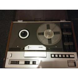 Hele mooie philips bandrecorder n4414