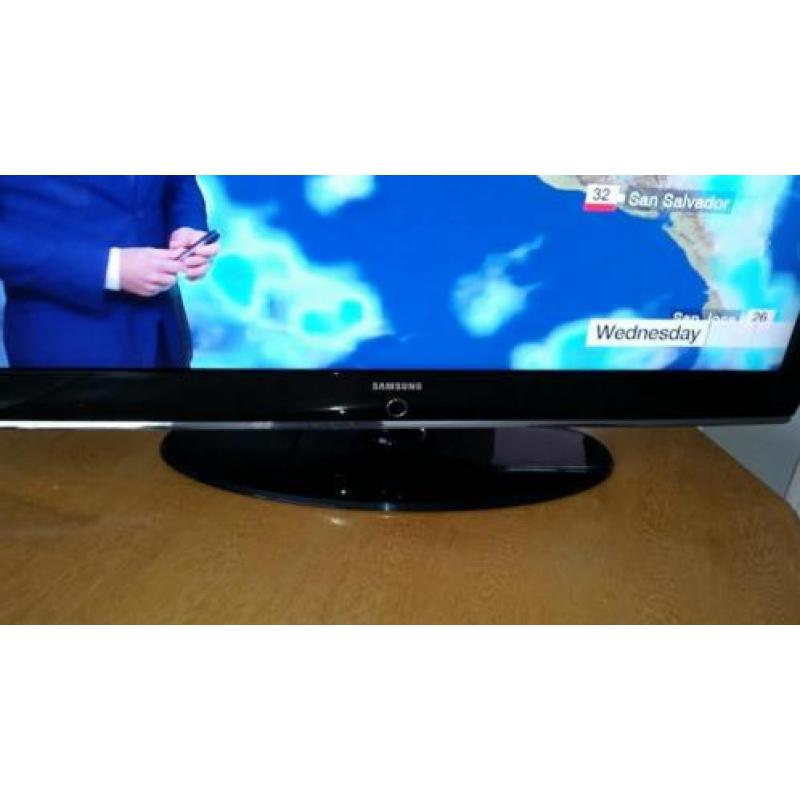 Samsung full hd tv 40 inch