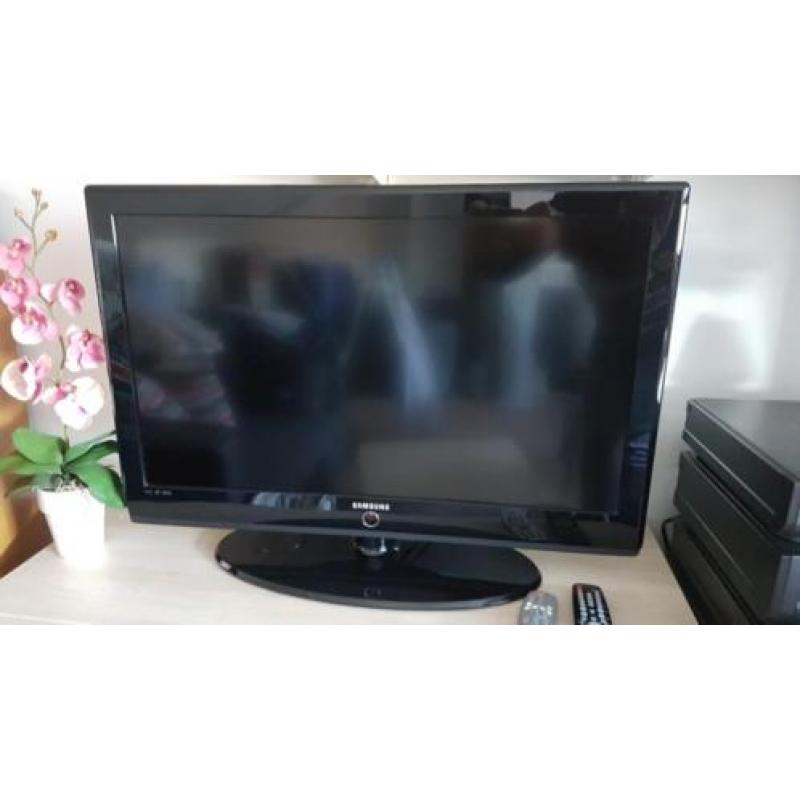 Samsung tv le37a436t1d